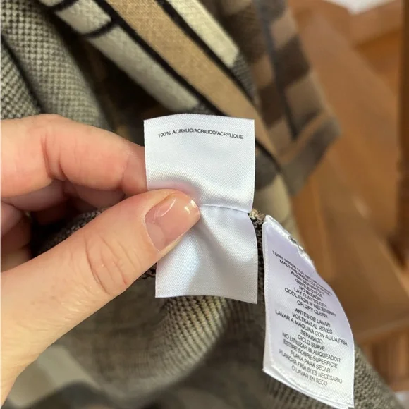 Anne Klein Plaid Blazer in Brown and Cream - Picture 5 of 5